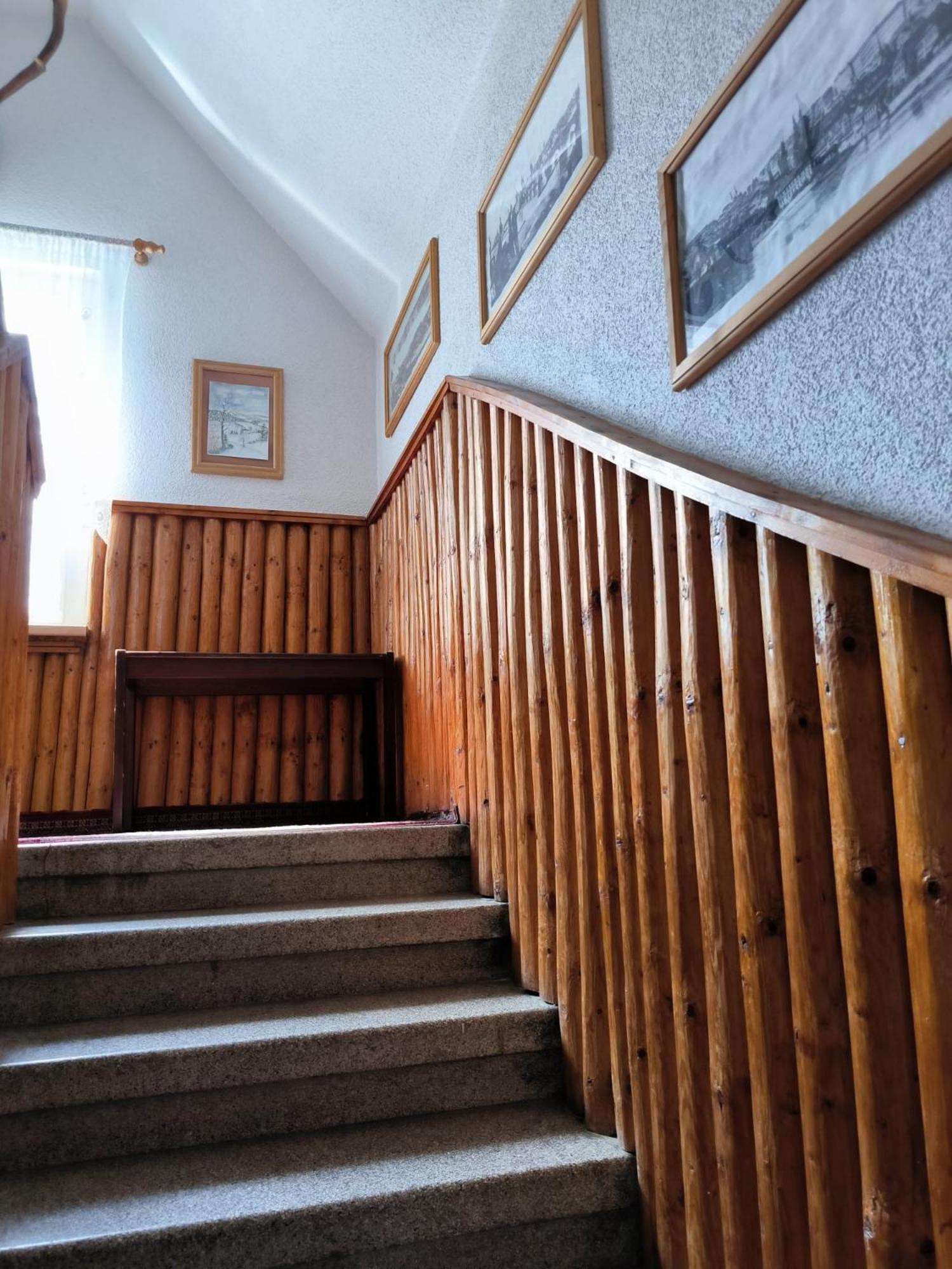 Chata Rybna 18 Pernink Luaran gambar