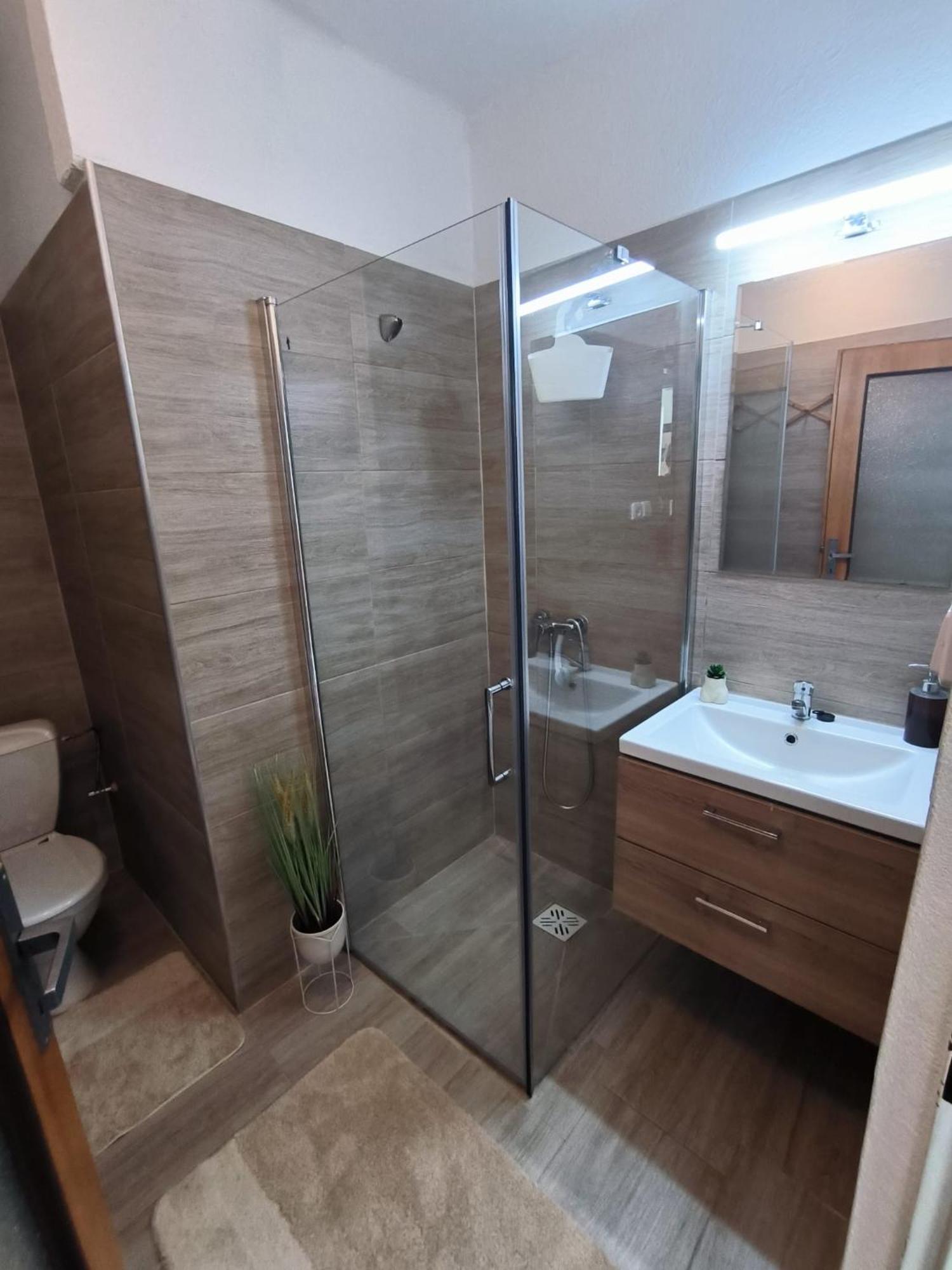 Chata Rybna 18 Pernink Luaran gambar